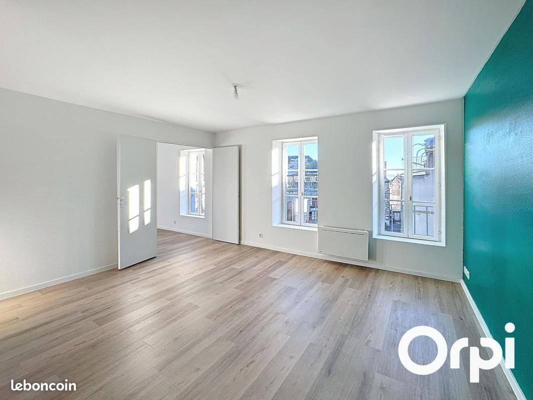 Appartement 3 pièces 55 m² · à Saint-Flour · 55 m² · 500 €/mois