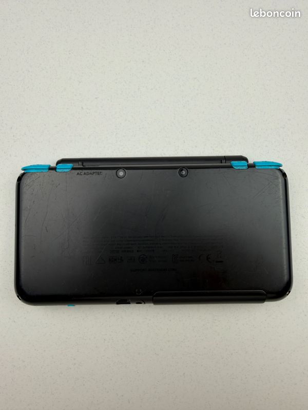 Nintendo new 2ds xl bleu et noire en boite (image 3)