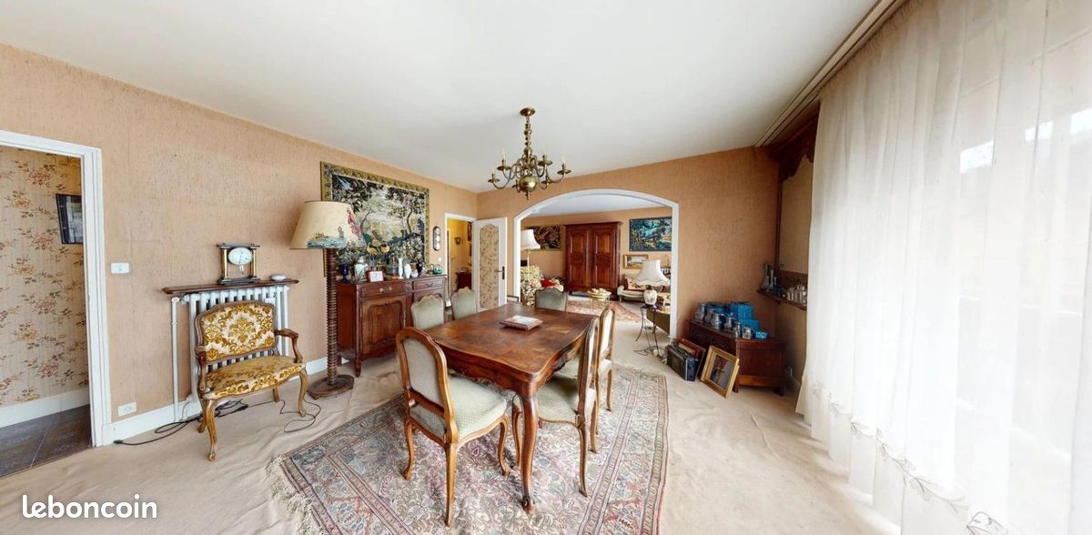 Appartement 6 pièces 155 m² · à Cherbourg-en-Cotentin · 155 m² · 254 000 €