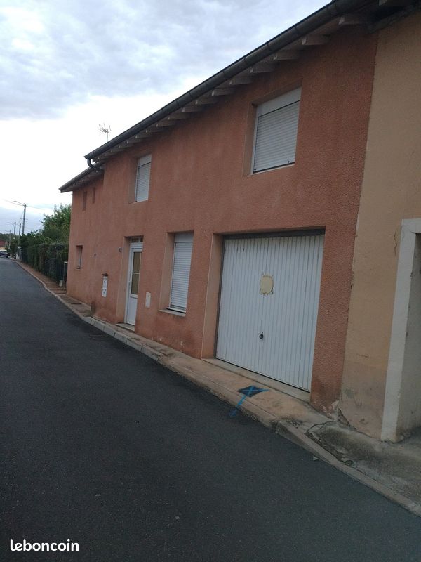 Appartement 3 pièces 71 m² · à Thoissey · 71 m² · 700 €/mois
