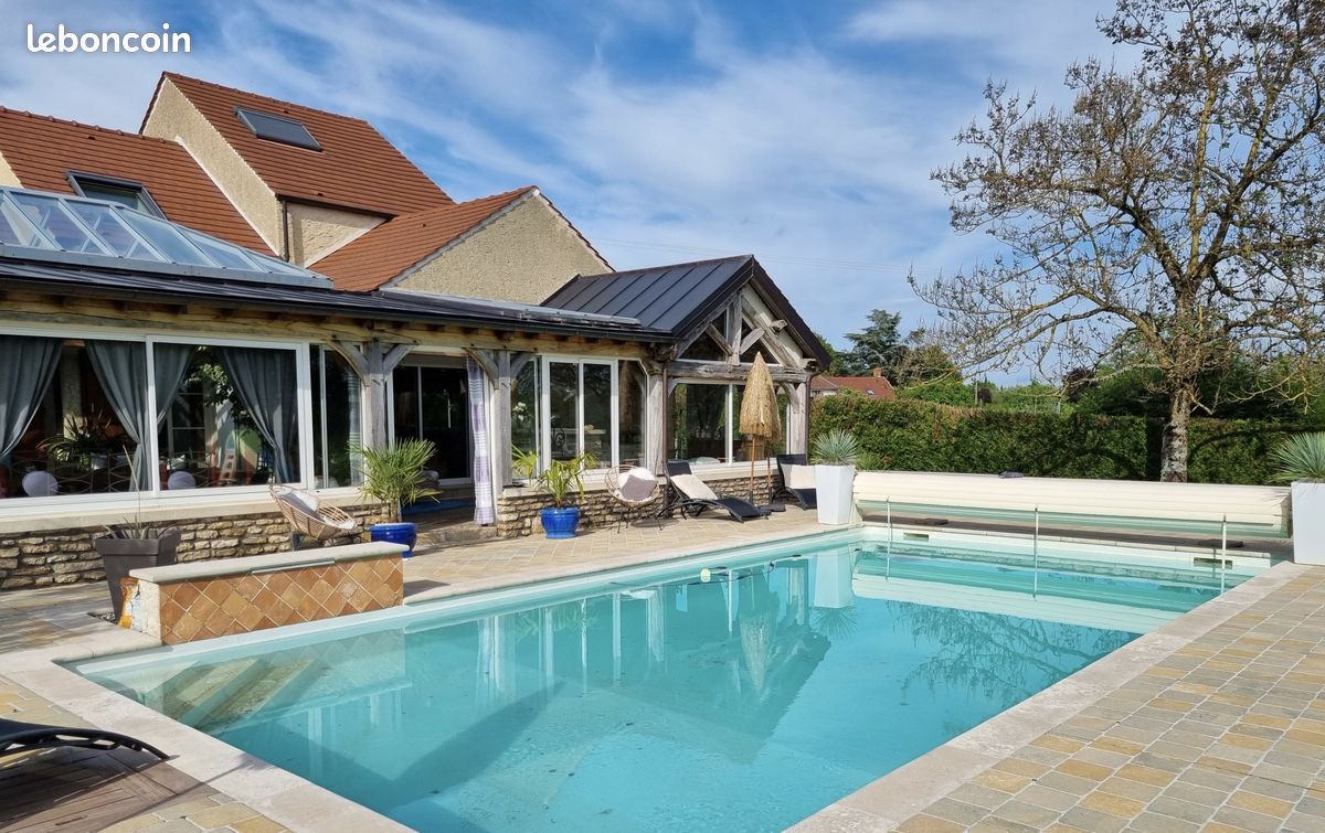 Maison 10 pièces 337 m² · à Avallon · 337 m² · 580 000 €