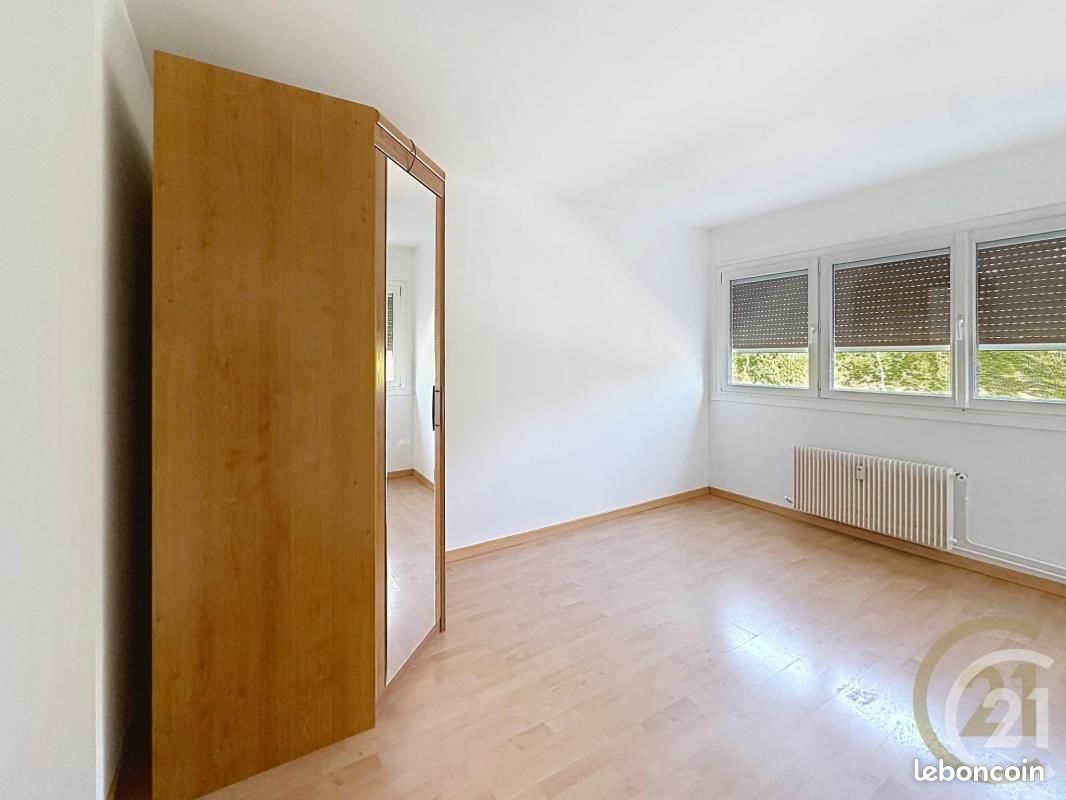 Appartement 4 pièces 77 m² (image 4)