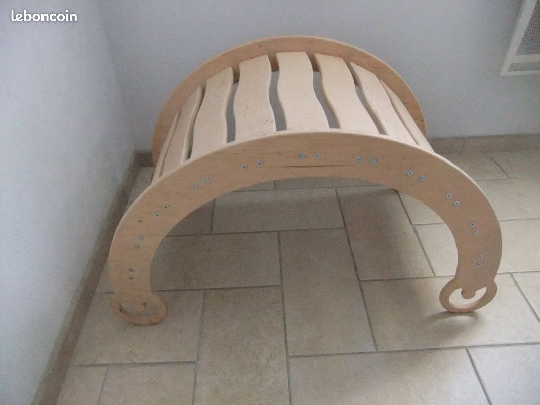 Fauteuil enfants à bascule Montessori (image 4)