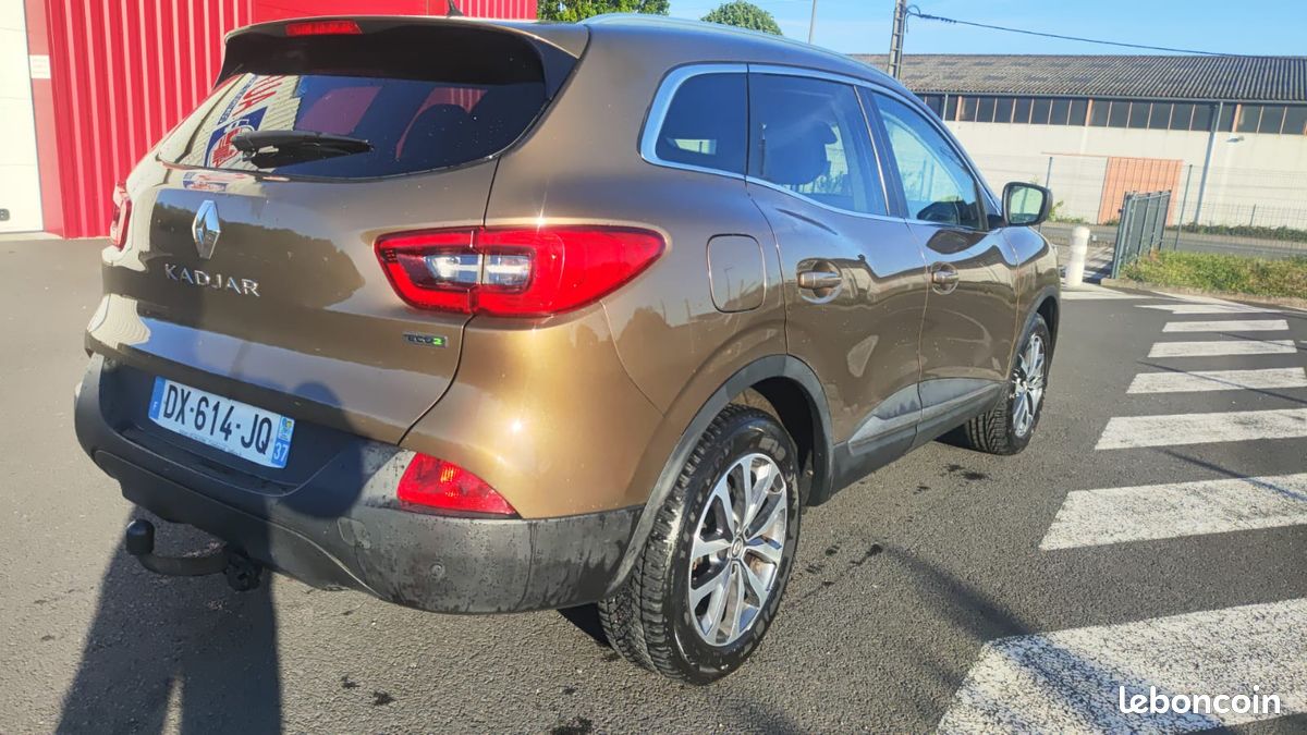 RENAULT Kadjar BUSSINESS 155000KM ANNEE 2015 DIESEL 1.5 L DCi eco2 FWD 110CV (image 3)