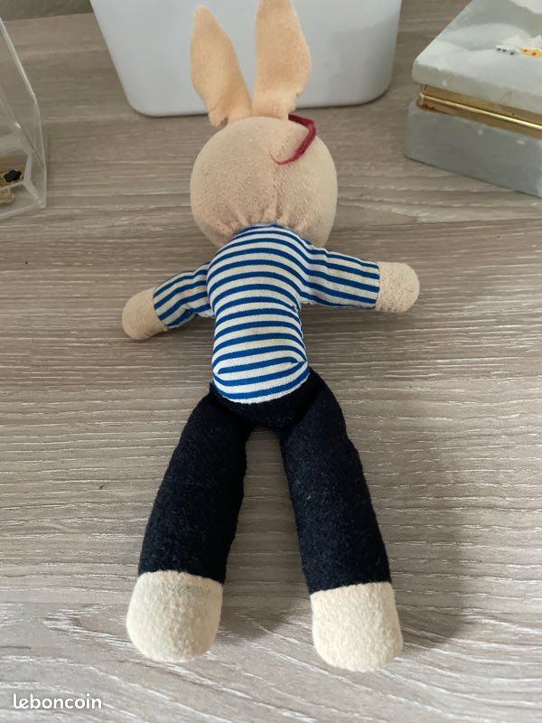 Petite peluche lapin de 17 cm (image 4)