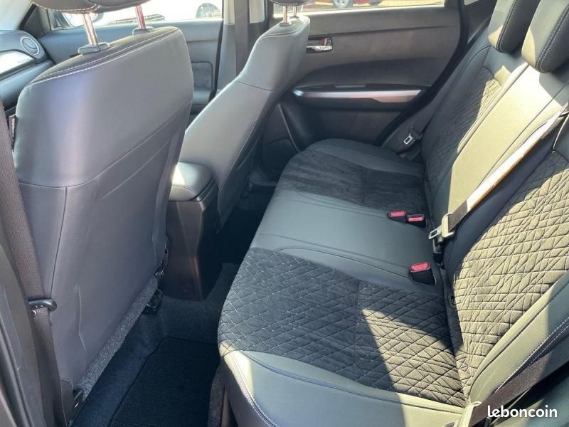 Suzuki Vitara 1.4 Boosterjet Hybrid 110ch Style Auto Allgrip MY25 (image 11)