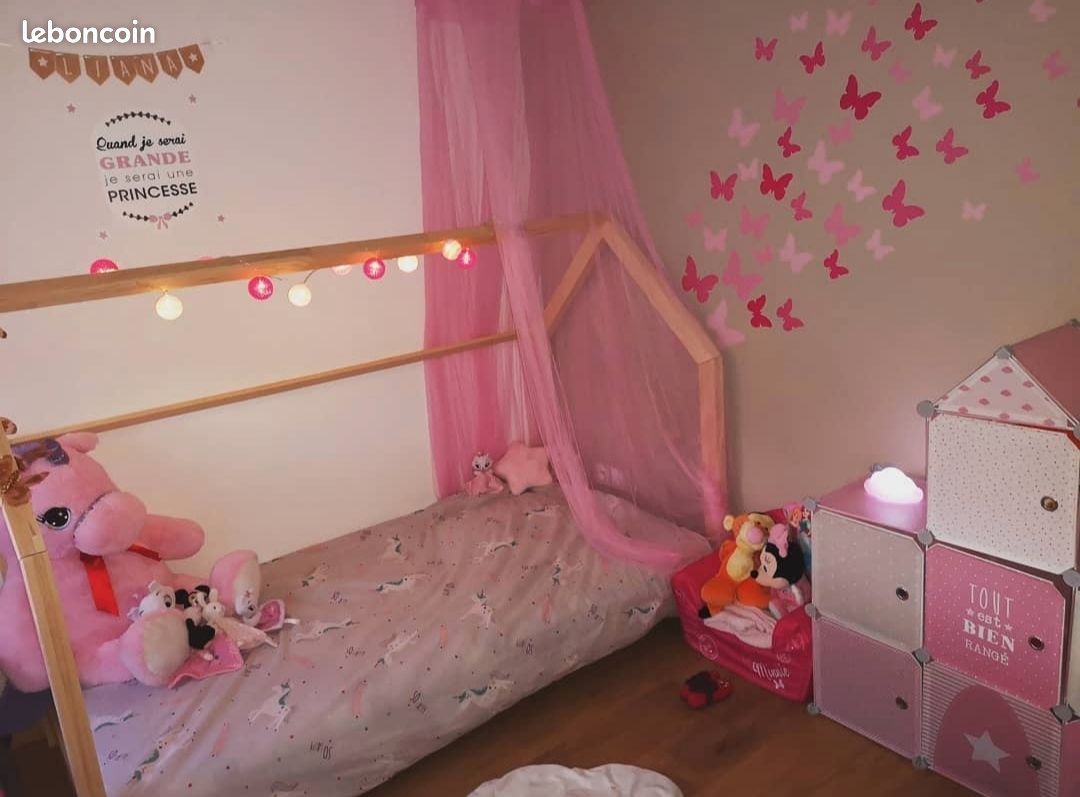 Lit maison en Pin naturel avec sommier (image 1)