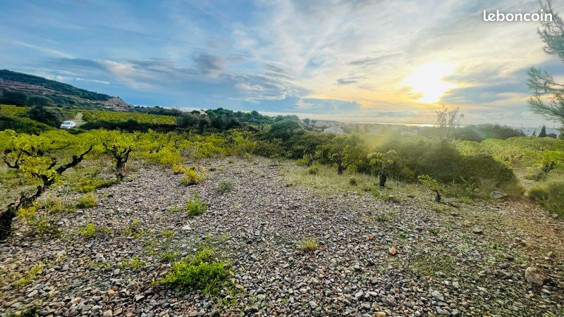 Terrain 1880 m² · à Frontignan · 20 000 €