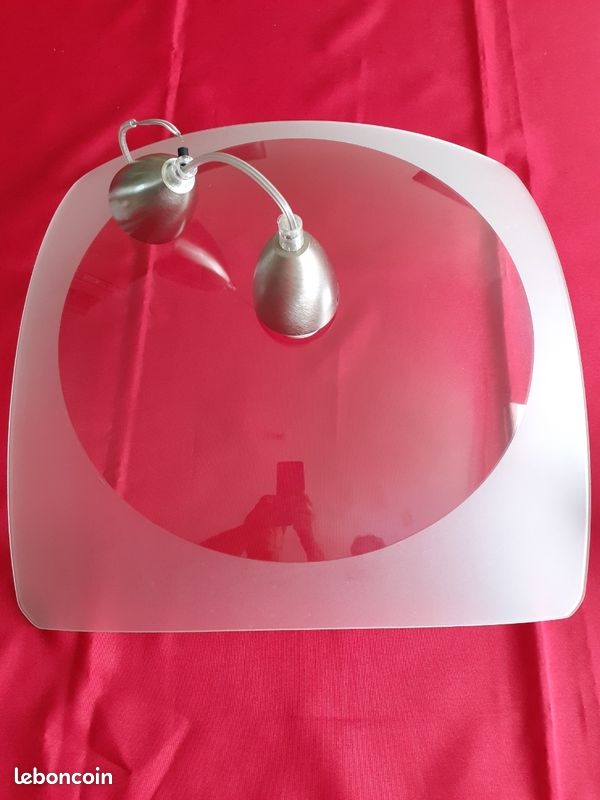 Lustre (image 1)