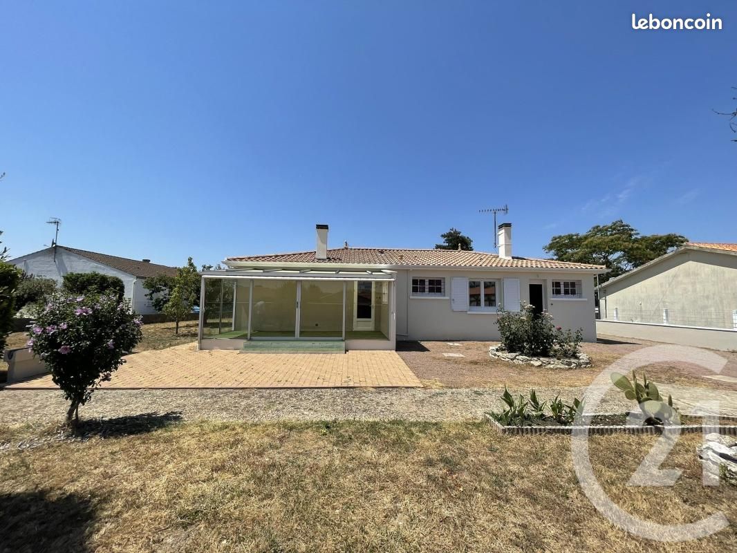 Maison 4 pièces 77 m² · à Angles · 77 m² · 262 900 €