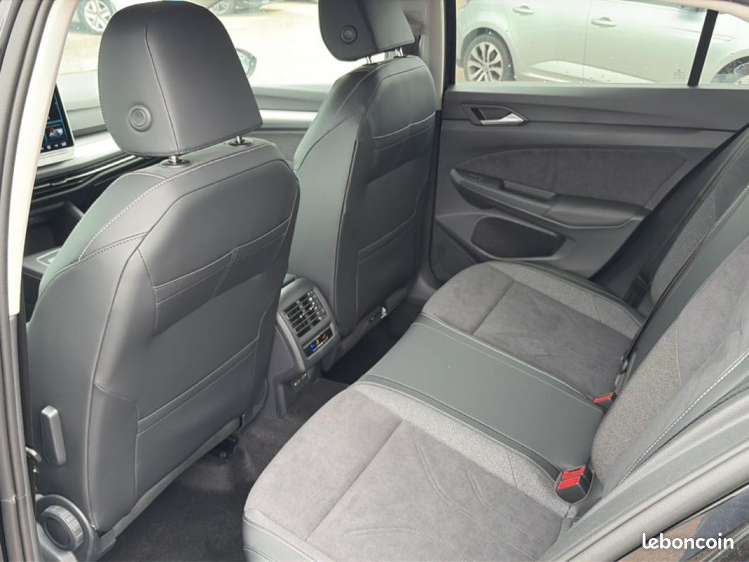 VOLKSWAGEN GOLF VIII 1.5 etsi evo2 116 life dsg7 (image 27)