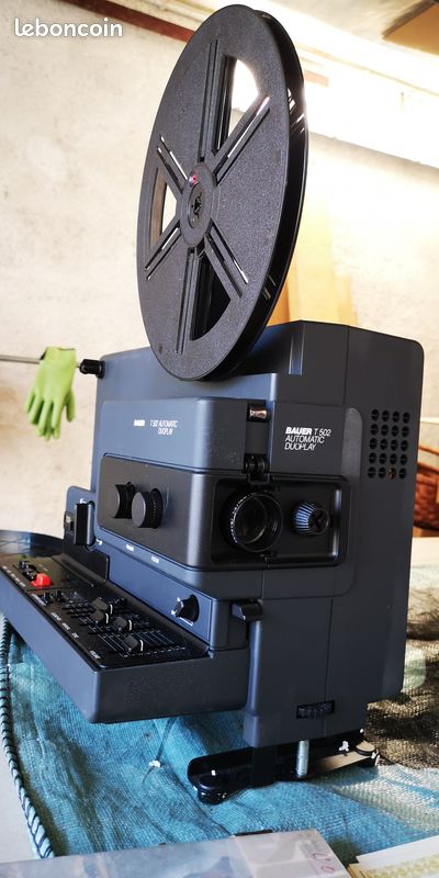 Projecteur Super 8 Bauer T 1S Royal - Bosch - Fonctionnel - Vintage Allemagne
