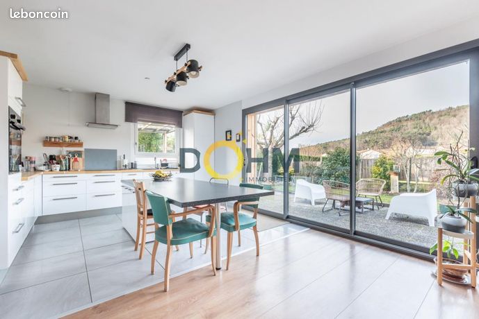Maison 4 pièces 110 m²