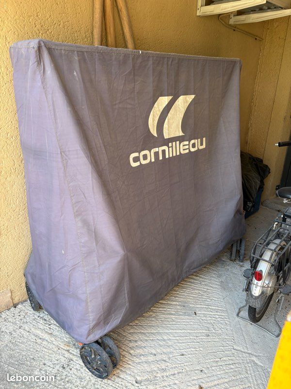 Housse De Protection Pour Table De Ping-pong Cornilleau PREMIUM - Polyester Gris, Ultrarésistante, étanche, Pour Tables Cornilleau (format Conique)