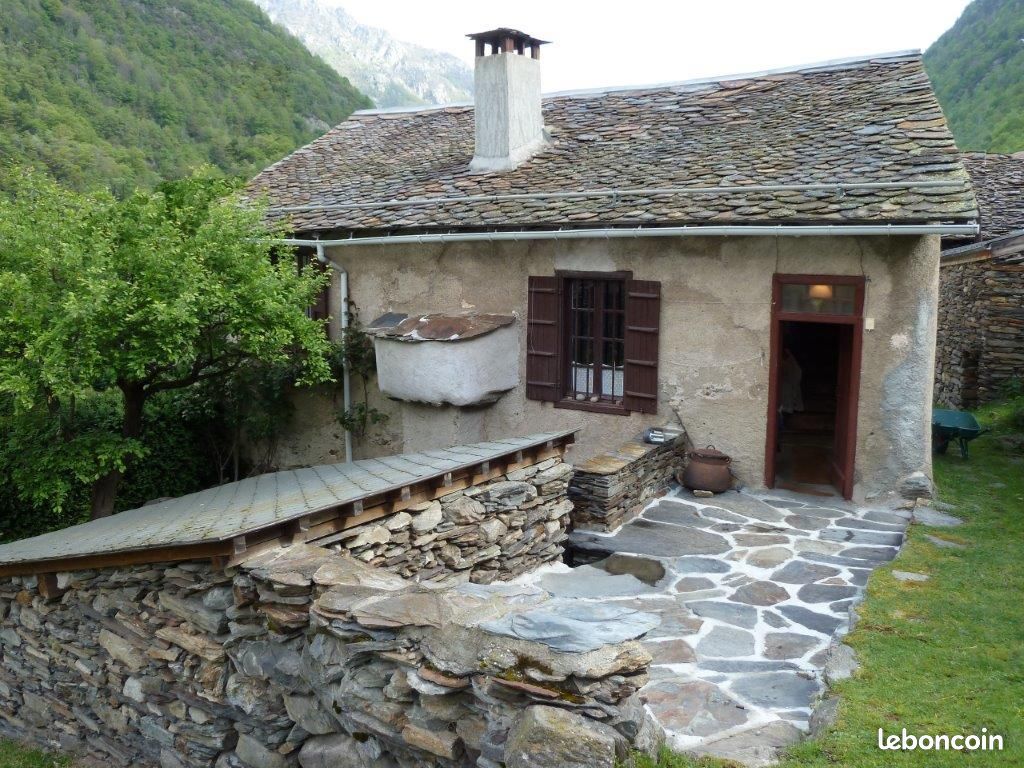 Maison 3 pièces 80 m² · à Auzat · 80 m² · 170 000 €