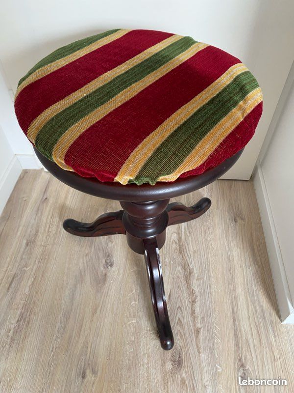 Tabouret de piano (image 1)