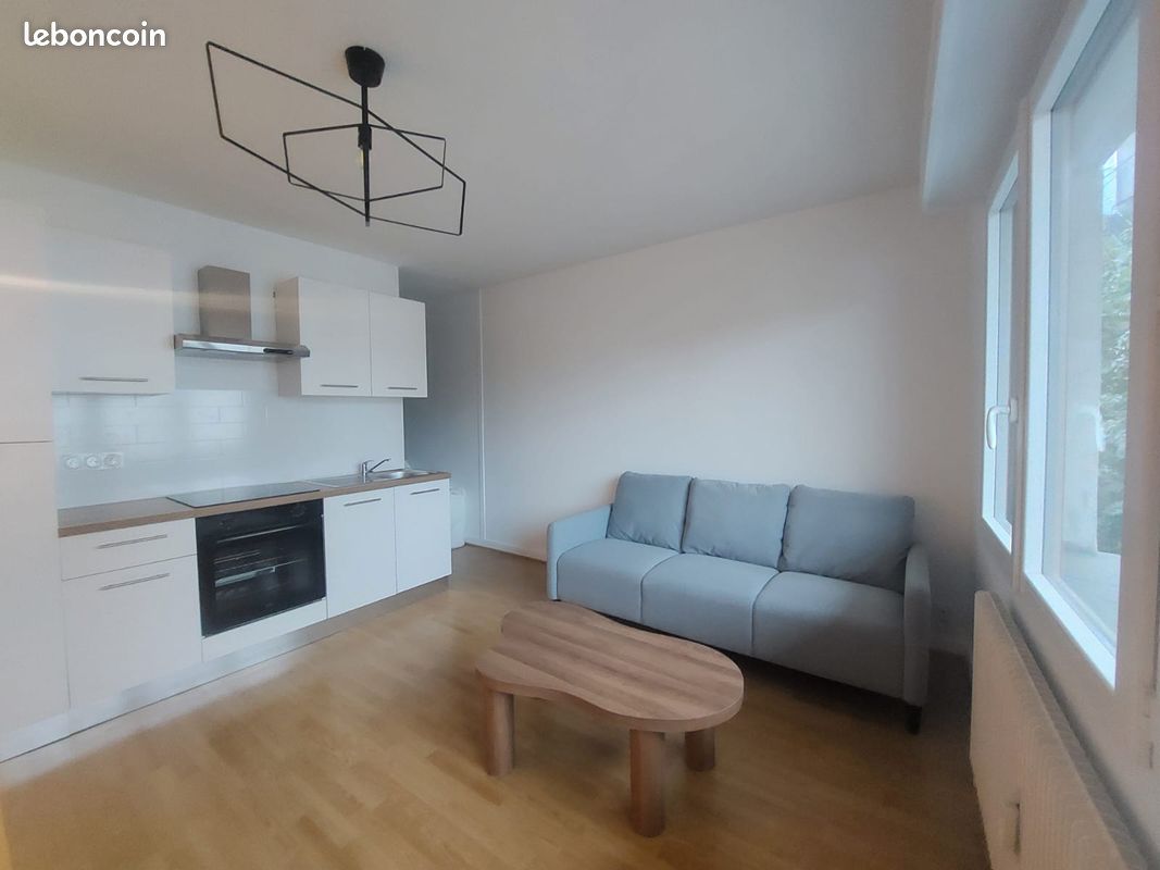 Appartement 1 pièce 26 m² · à Chambéry · 26,4 m² · 670 €