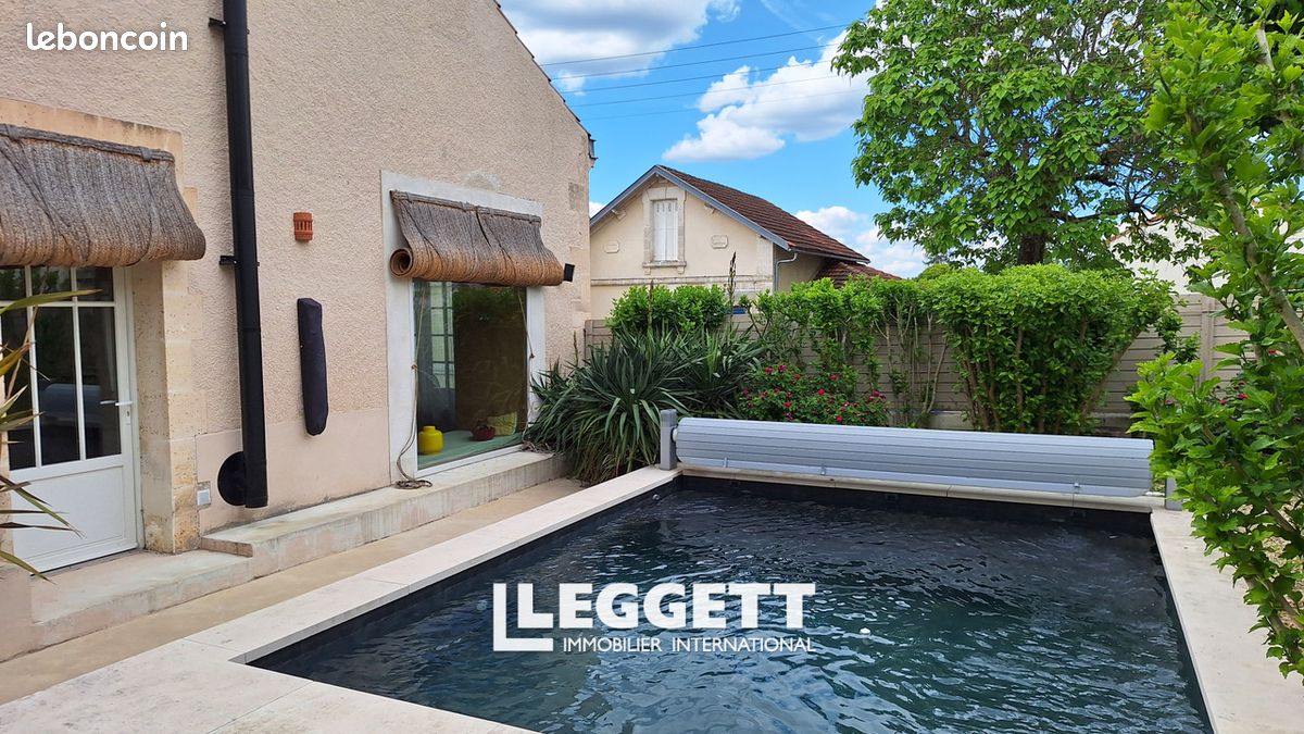 Maison 5 pièces 146 m² · à Angoulême · 146 m² · 534 240 €