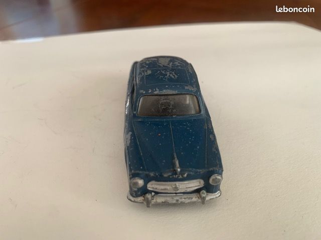 Jupe bleue ornée de perles des années 20 - Retro Verso
