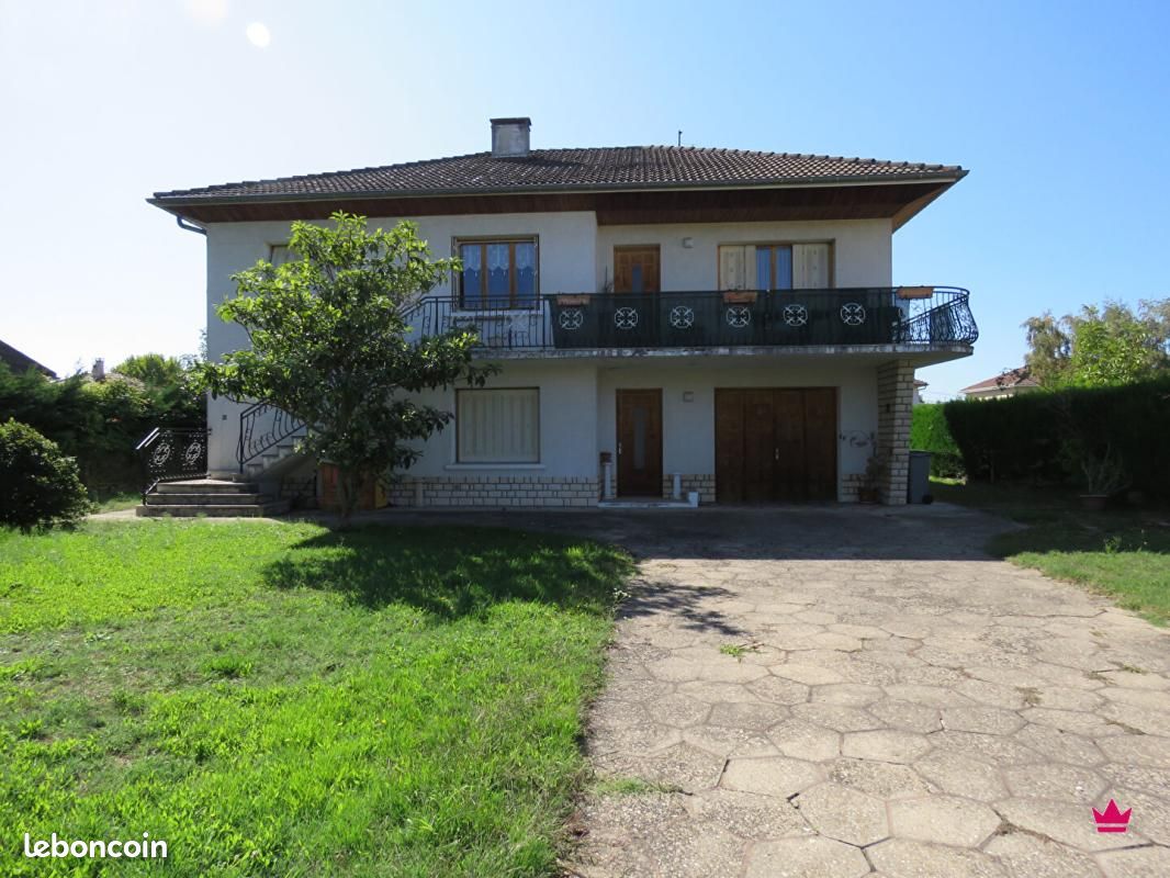 Maison 8 pièces 190 m² · à Mions · 190 m² · 465 000 €