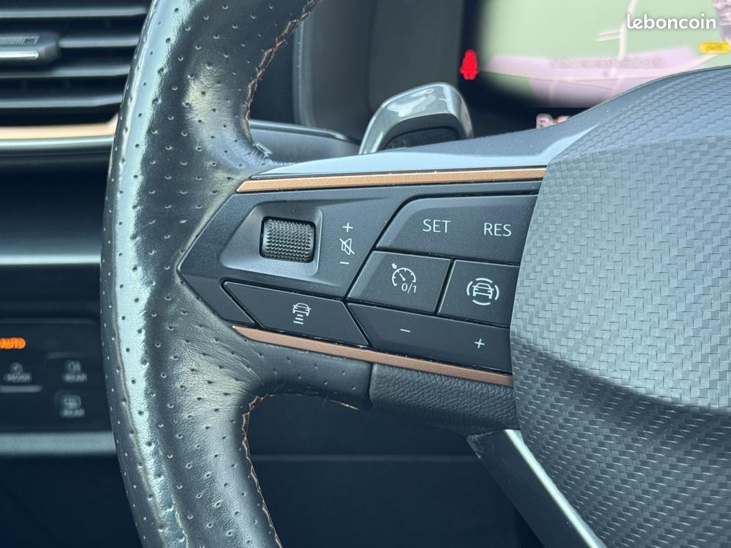 CUPRA FORMENTOR 2.0 TDI 150ch 4Drive DSG 7 Virtual Cockpit Navi Acc Volant + Siege Chauffant (image 35)