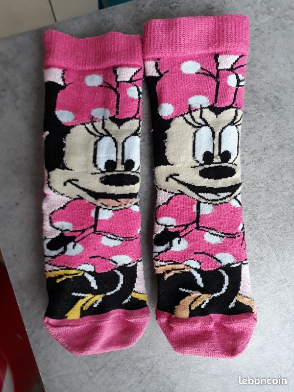 Chaussettes disney T 23-26 (image 1)