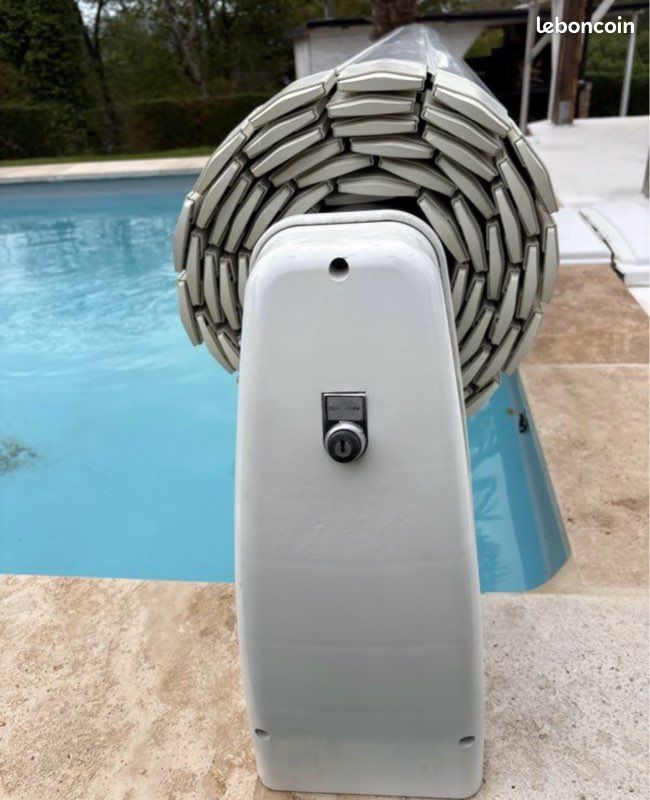 Rideau piscine électrique (image 3)
