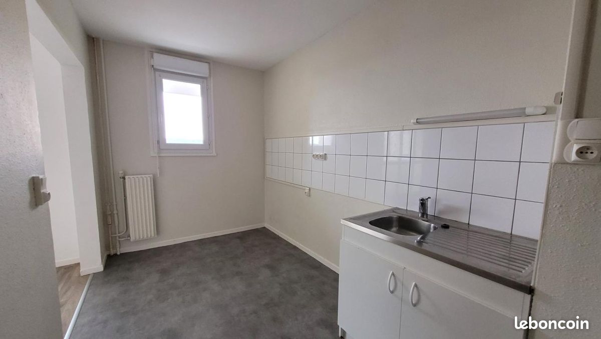 Appartement 3 pièces 65 m² · à Montluçon · 65 m² · 570 €/mois