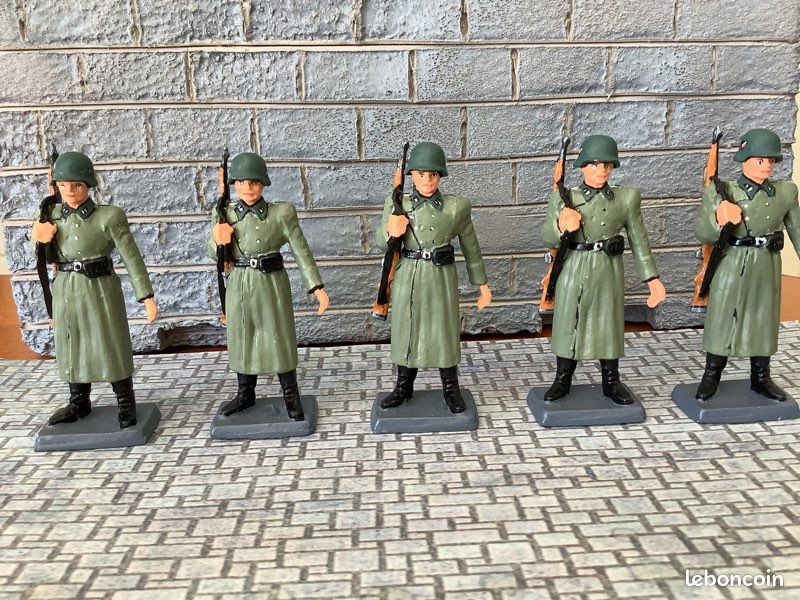 Lot De 10 Soldats Anciens En Plomb - Napoléon - Bon état