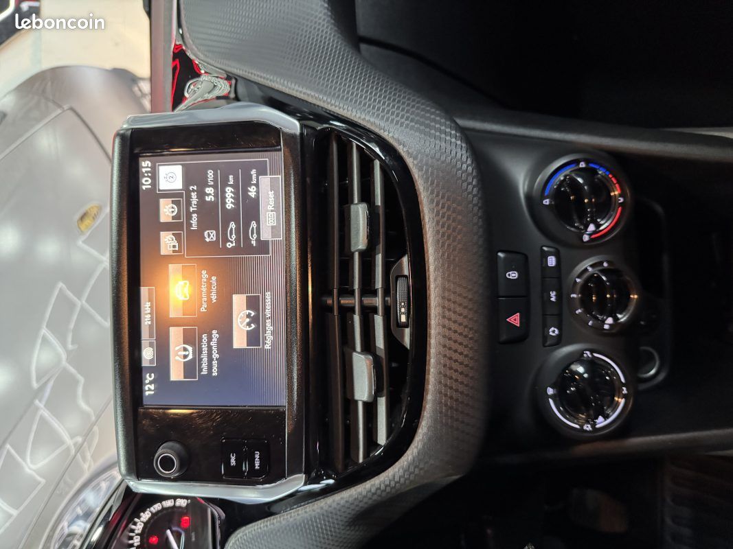 Peugeot 2008 1.2 puretech - 12v turbo 2016 (image 19)