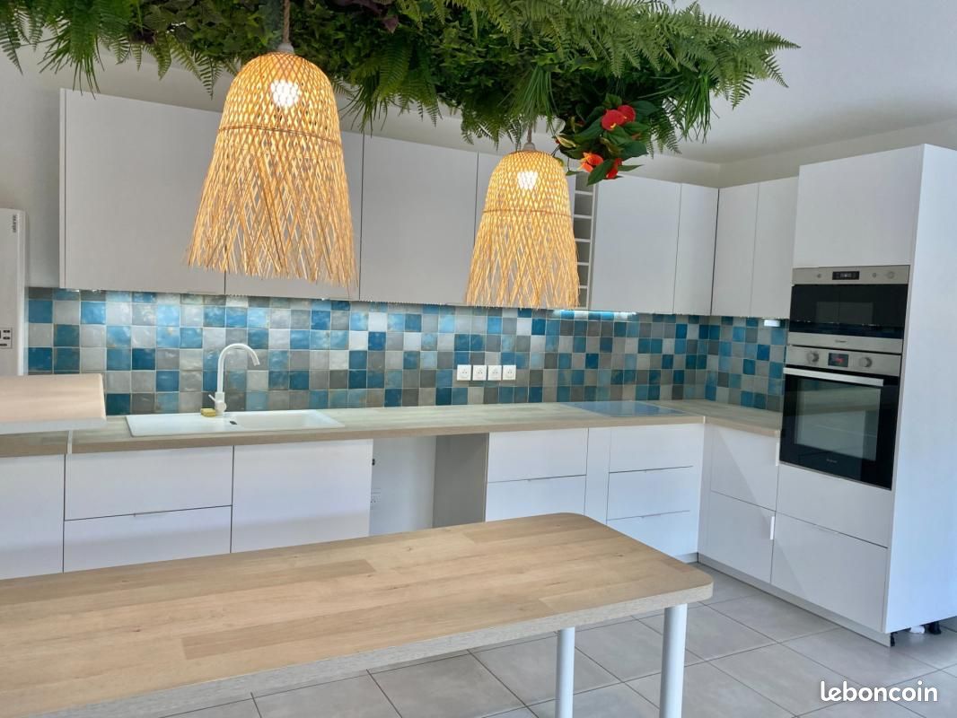 Appartement 3 pièces 66 m² · à Aix-en-Provence · 66 m² · 1 045 €/mois