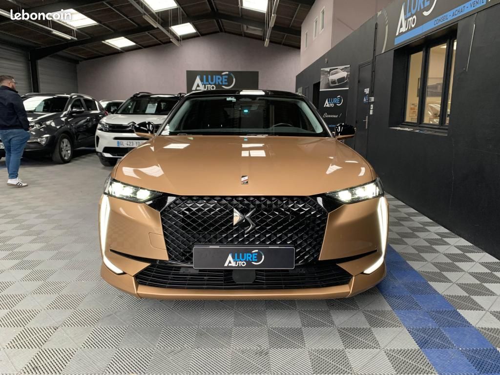 DS DS4 E-Tense - 225 Performance Line + / Caméra de recul/ CarPlay (image 6)