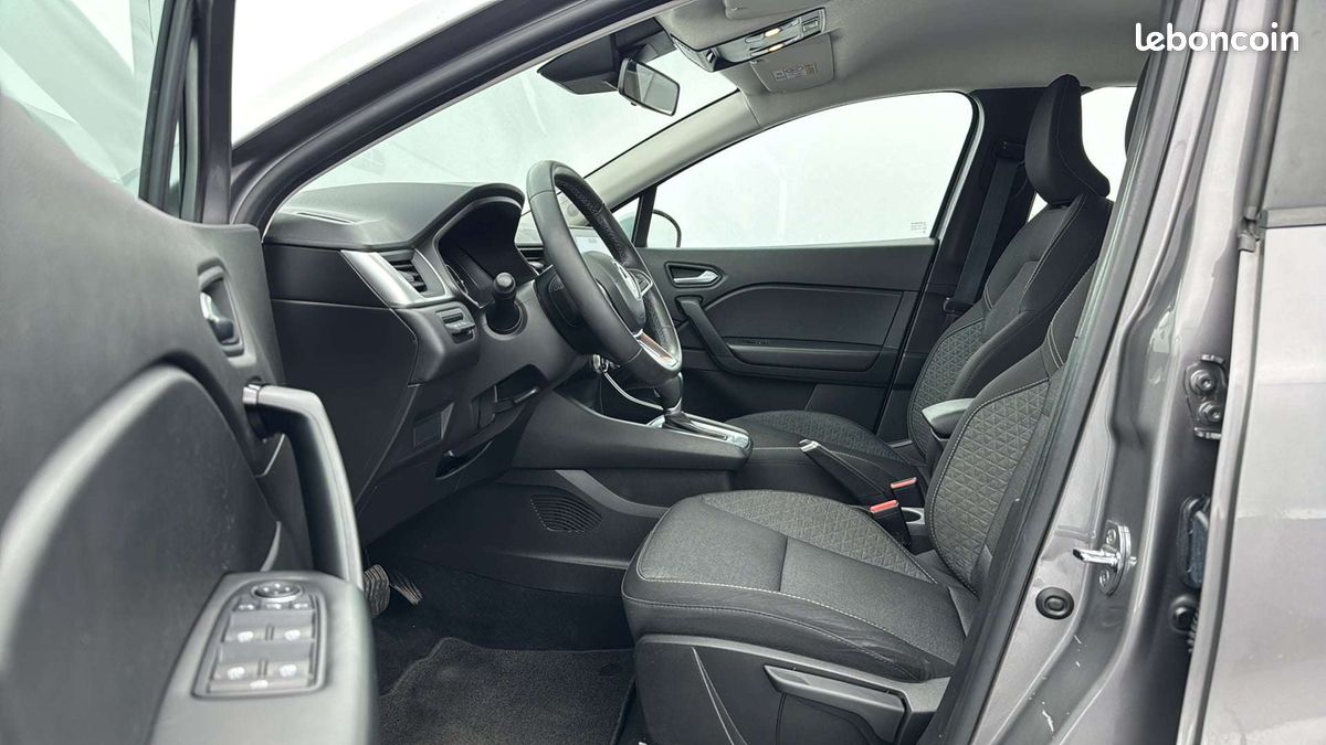 Renault captur e tech 145 21 business (image 25)