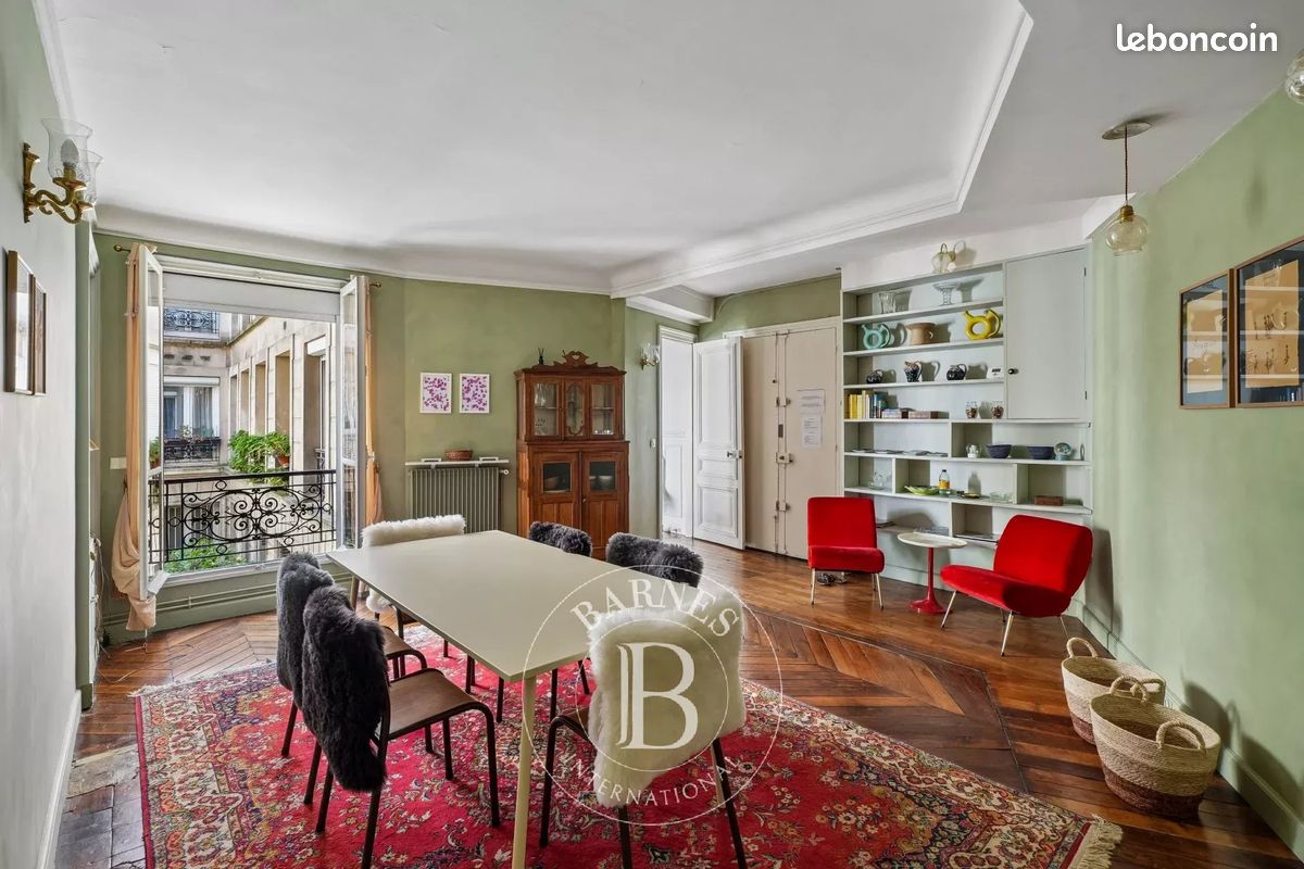 Appartement 4 pièces 74 m² · à Paris · 74 m² · 905 000 €