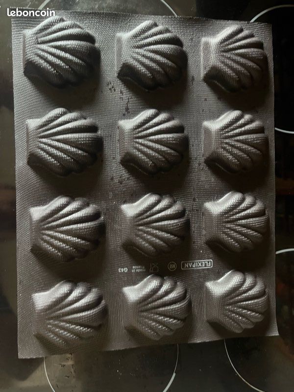 Moule 12 coquillages Flexipan Guy Demarle (image 2)