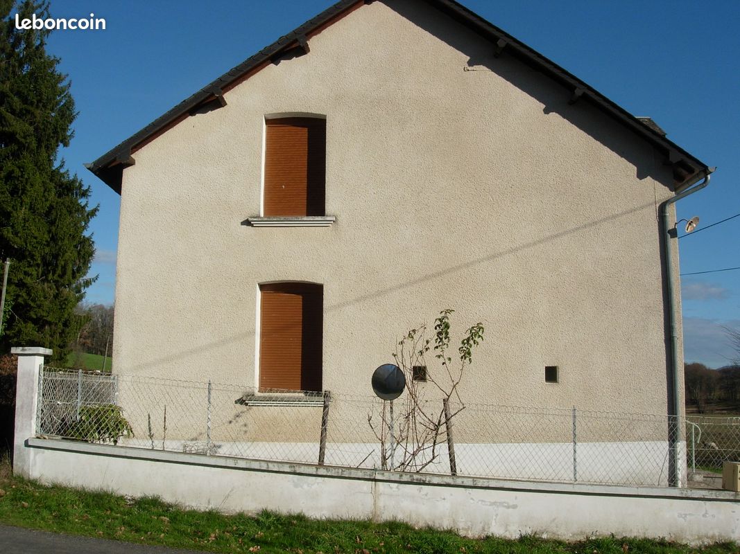 Maison de Campagne seule - Eyburie 19140 le moulin de Chavagnac (image principale 2)