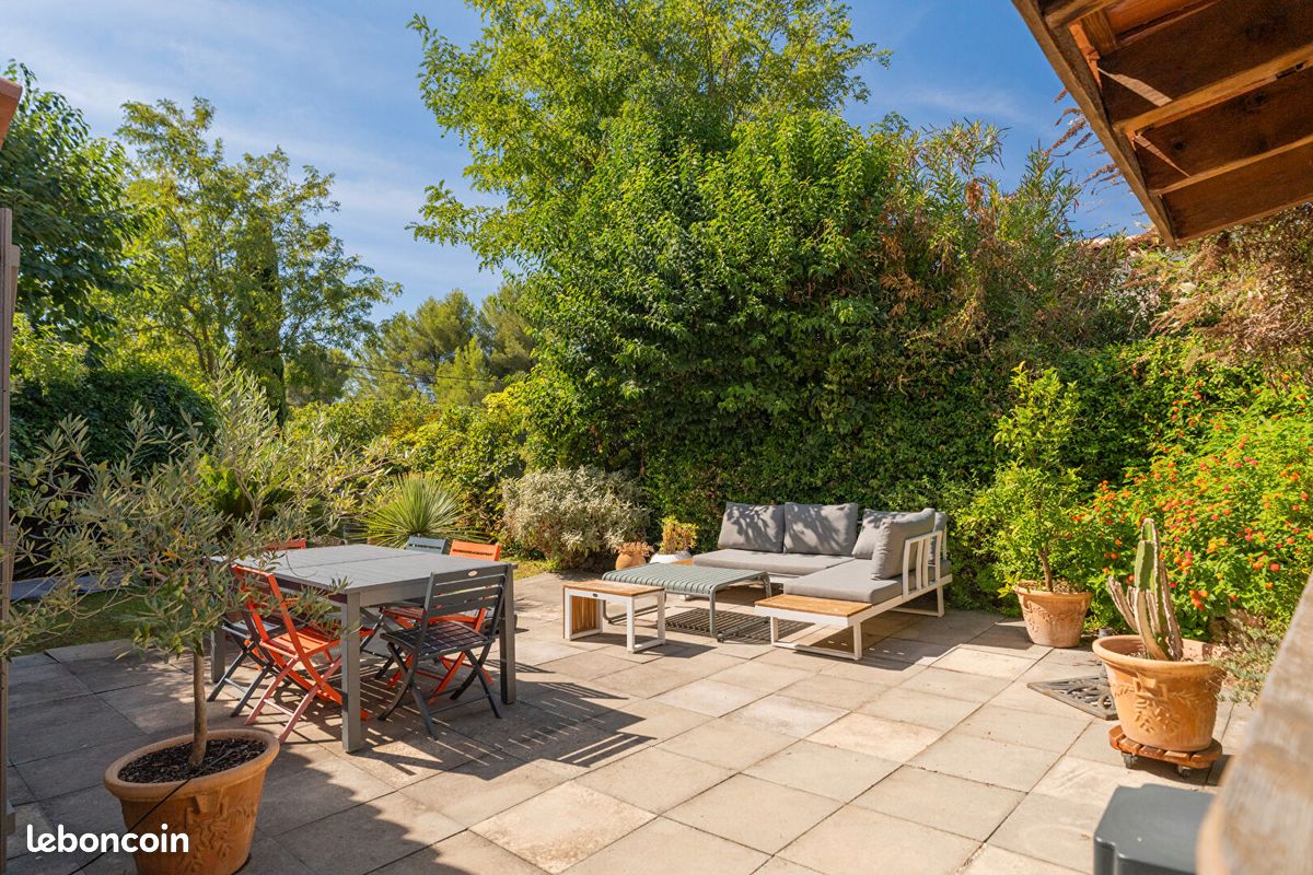 Maison 3 pièces 75 m² · à Aubagne · 75 m² · 435 000 €