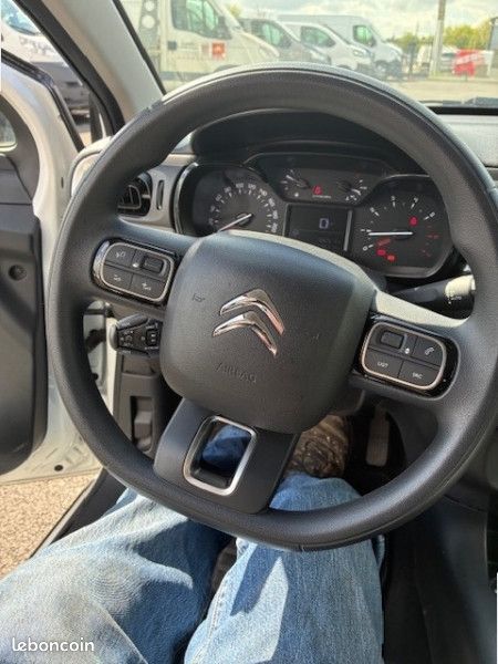 Citroen C3 PURETECH 68CH FEEL (image 9)