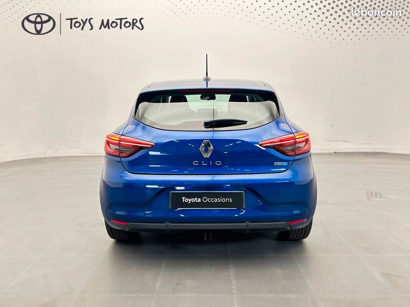 Renault Clio V Business Edition 1.6 140 ch EDC (image 4)