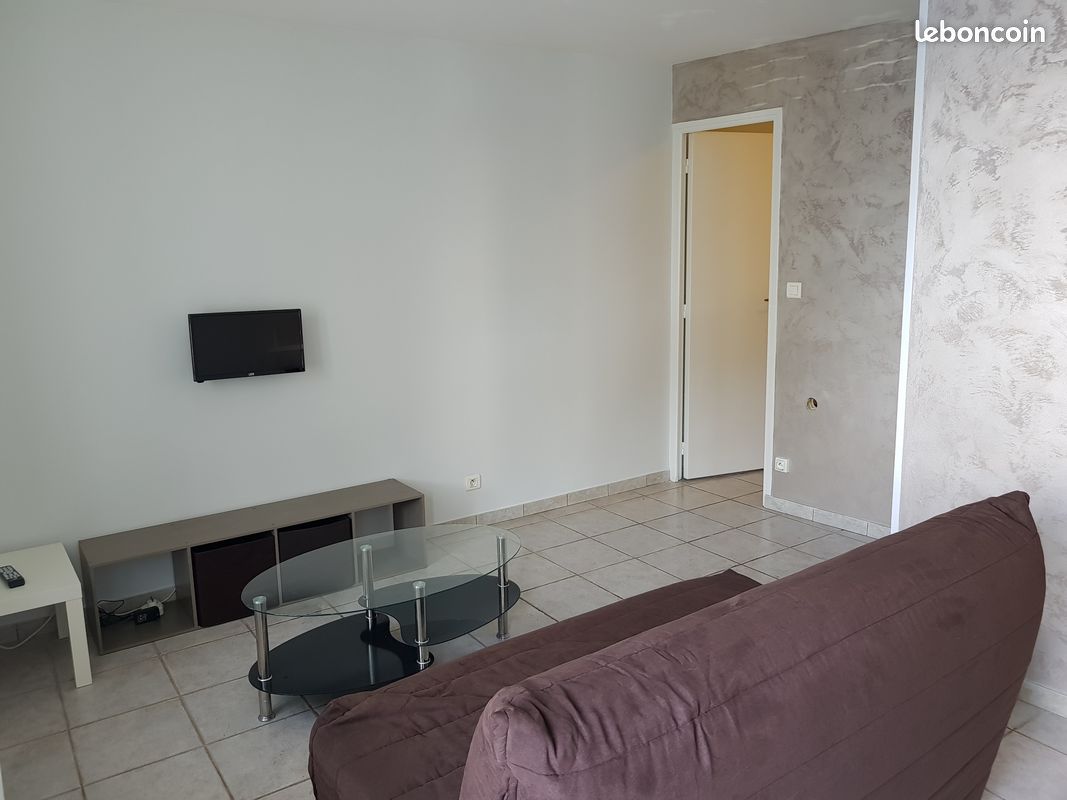 Appartement 1 pièce 30 m² · à Bourges · 30 m² · 450 €