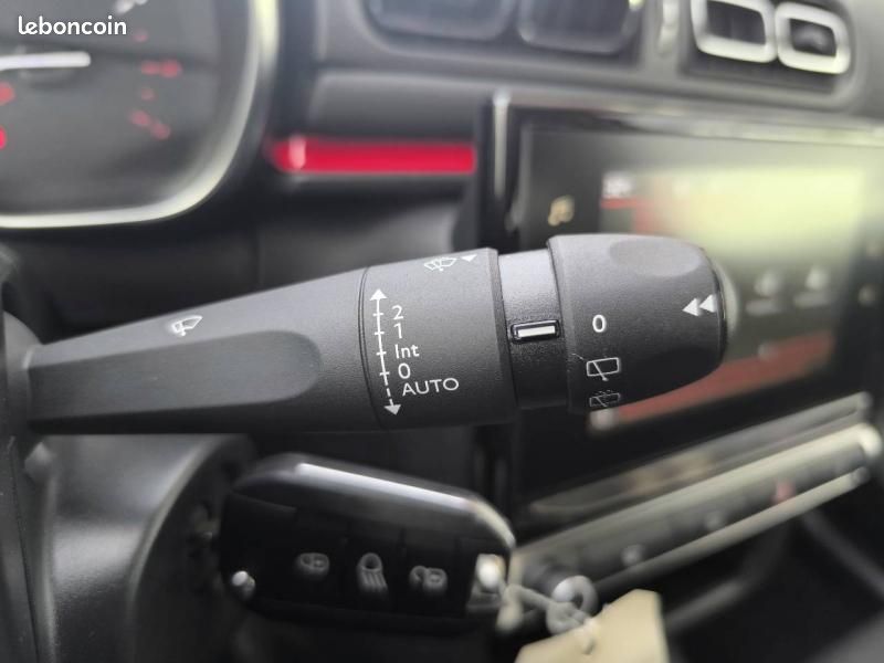 Citroen C3 PureTech 110ch Shine S&S E6.d (image 20)
