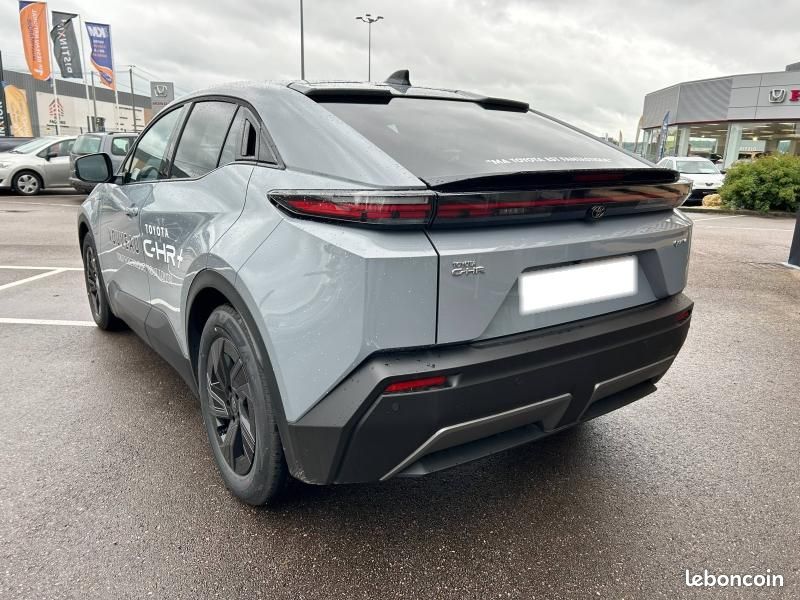 Toyota C-HR+ 224ch 77kWh Design Grande Autonomie (image 5)