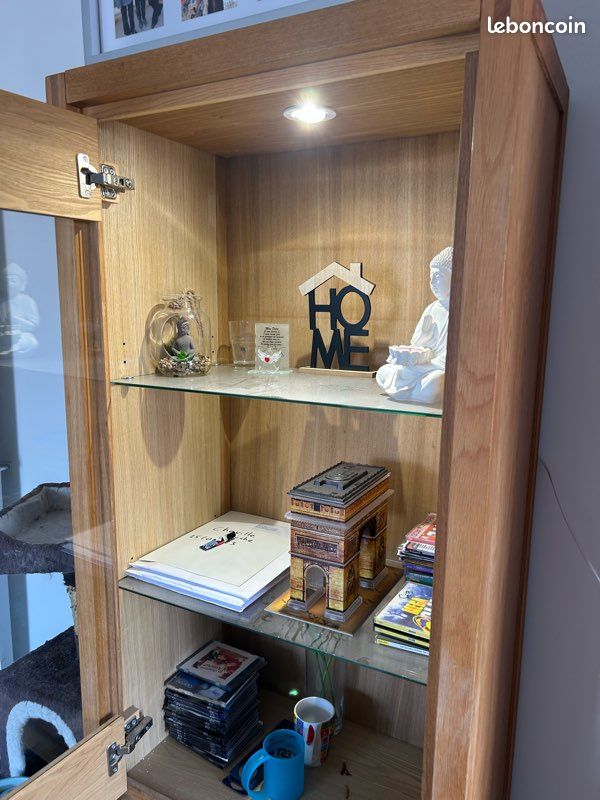 Vitrine salon (image 3)