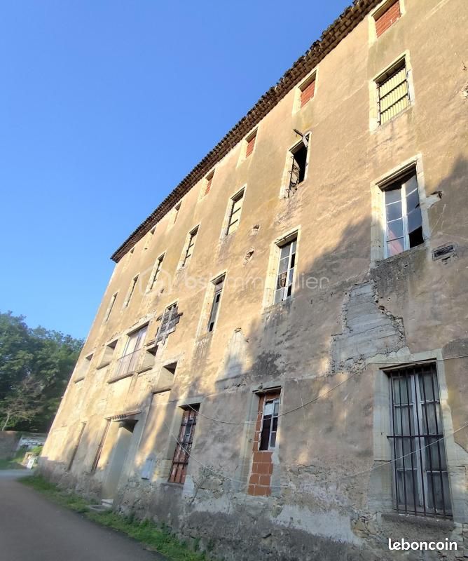 Immeuble 10 pièces 140 m² · à Bédarieux · 140 m² · 115 000 €
