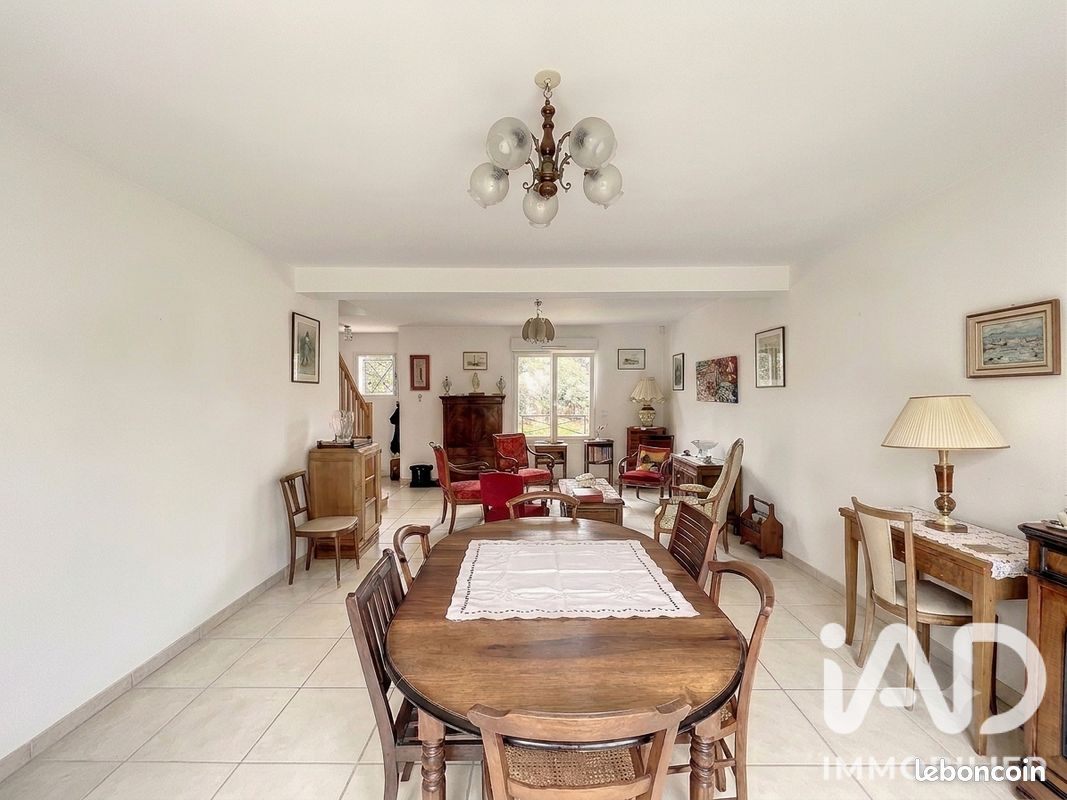 Maison 7 pièces 161 m² · à Bagneux · 161 m² · 900 000 €