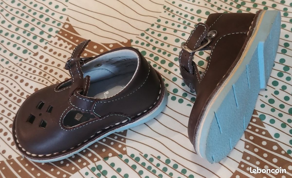 👞👶 CHAUSSURE EN CUIR PAT ET RIPATON taille 19 en Excélent état 👶👞 (image 3)