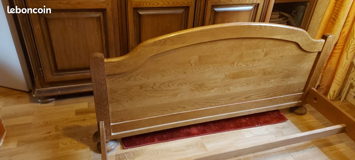Vend ensemble lit + armoire +tables de chevet (image 7)
