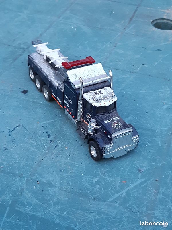 Voitures miniatures (image 1)