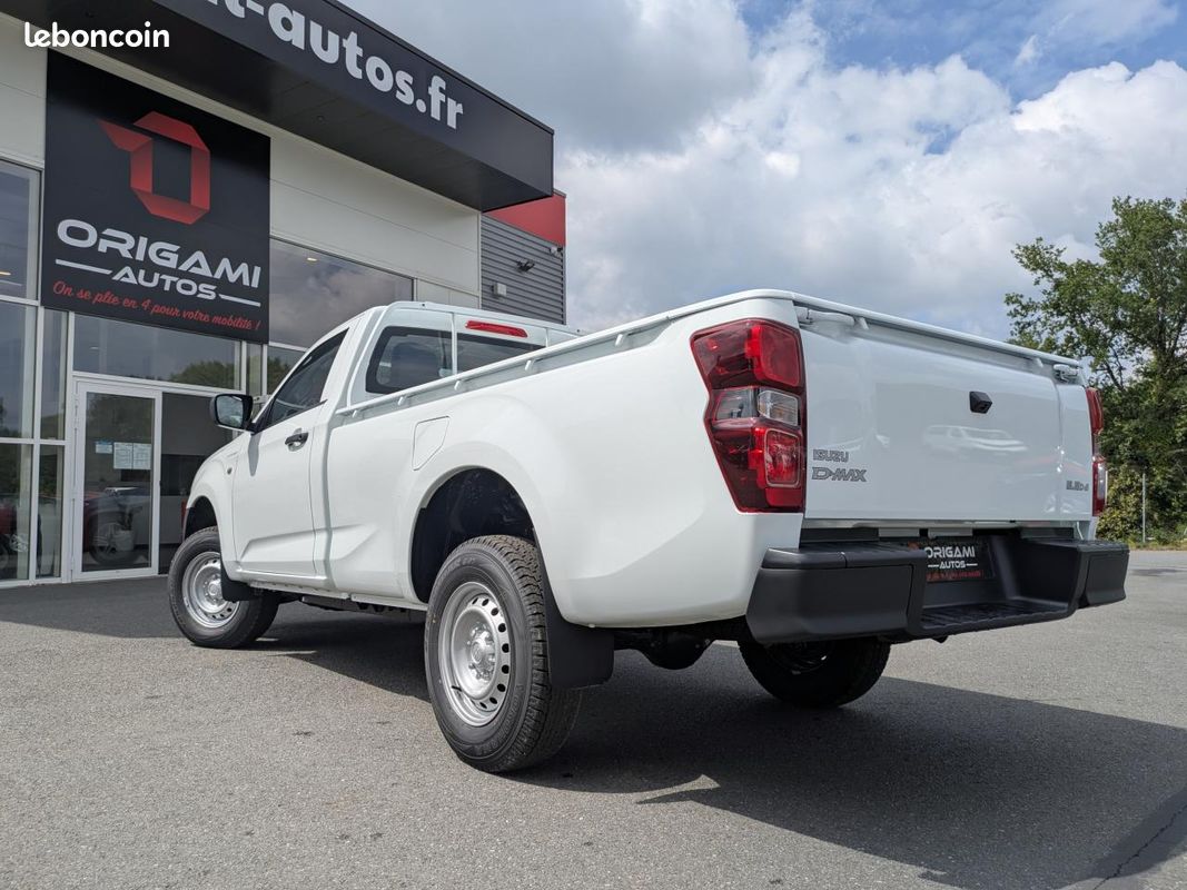 ISUZU D-MAX * 30 500 HT*SINGLE B-STRONG 2.2 DMS M/T 4x4 MY2026 Euro6e-bis SPLASH WHITE (image 20)