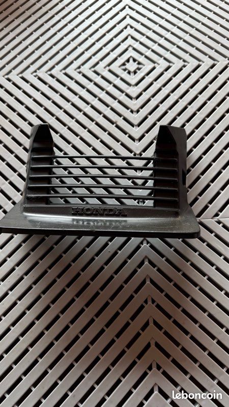 Grille de phare Honda Cb125td (image 1)